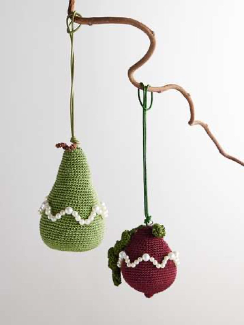 Textile loop charm